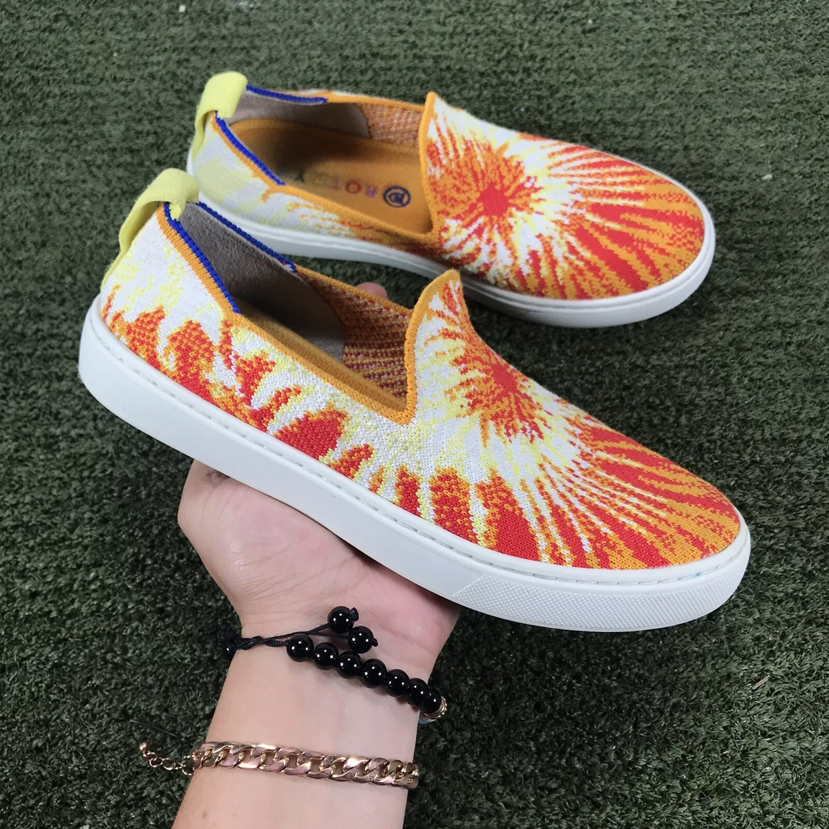Used rothys size 1 clearance
