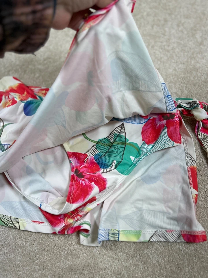 Athena Pick Your Fit Womens Size 8 White Floral Swim Skort Side Tie Bottoms - Image 2 of 4