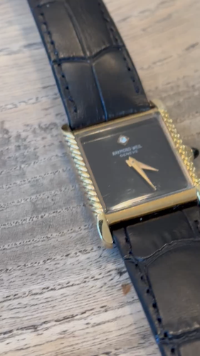 Vintage Raymond Weil Geneve 651 Black Lacquer Dial Tank Handaufzug Uhr vergoldet - Video 1 von 1