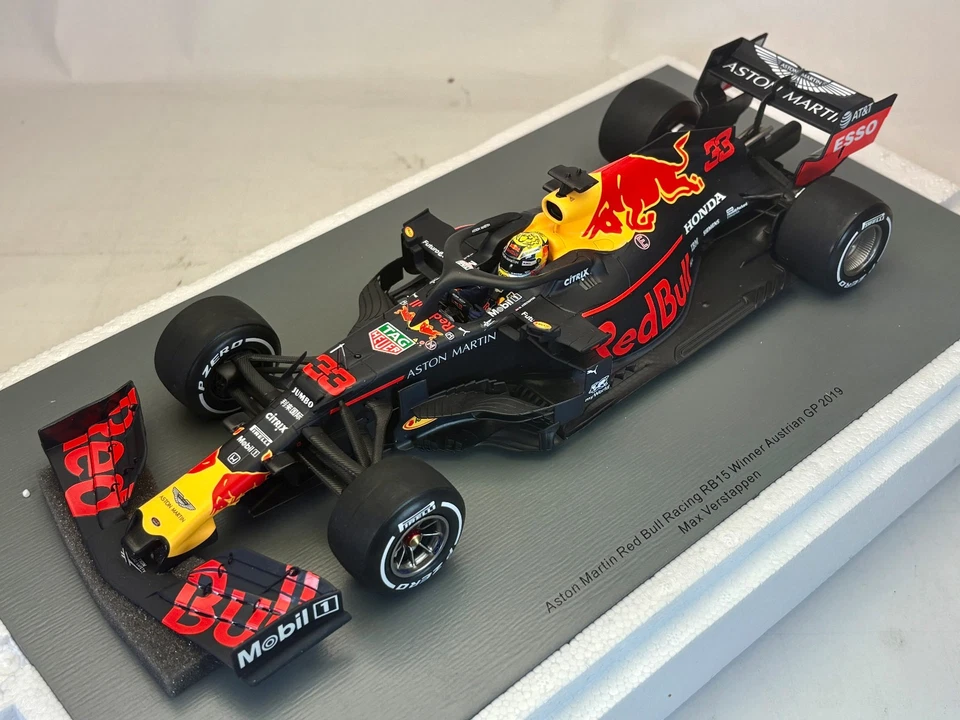 1:18 Spark Red Bull F1 RB15 #33 Max Verstappen Winnner Austrian GP 2019 18S463 - Image 3 of 4