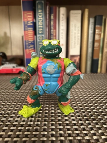 1990 Vintage TMNT MIKE THE SEWER SURFER Action Figure Playmates Toys