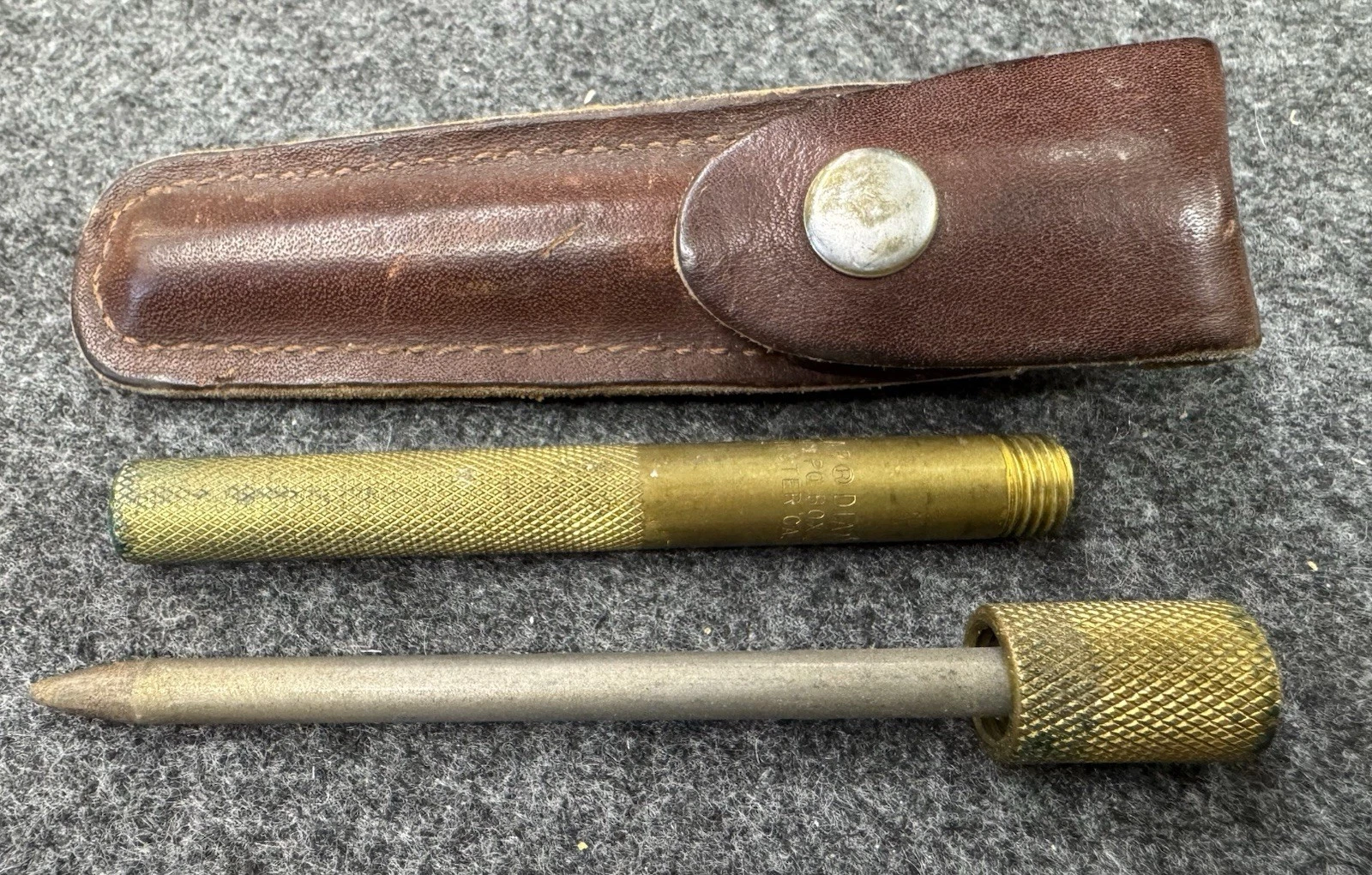 Vintage EZE Lap Diamond "M" Knife Sharpener Hone Rod Pocket W/ Belt Sheath USA
Opens in a new window