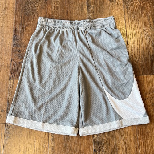 New Nike Dri-FIT Kids Boys Basketball Shorts Gray/ White Trim Train Size L 8” - Picture 7 of 7