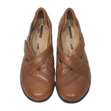 Clarks Cheyn Wale Ortholite Brown Womens Slip-on Loafer Size 8
