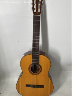 Yamaha Brown Tan Classical 6 String Musical Instrument Acoustic Guitar