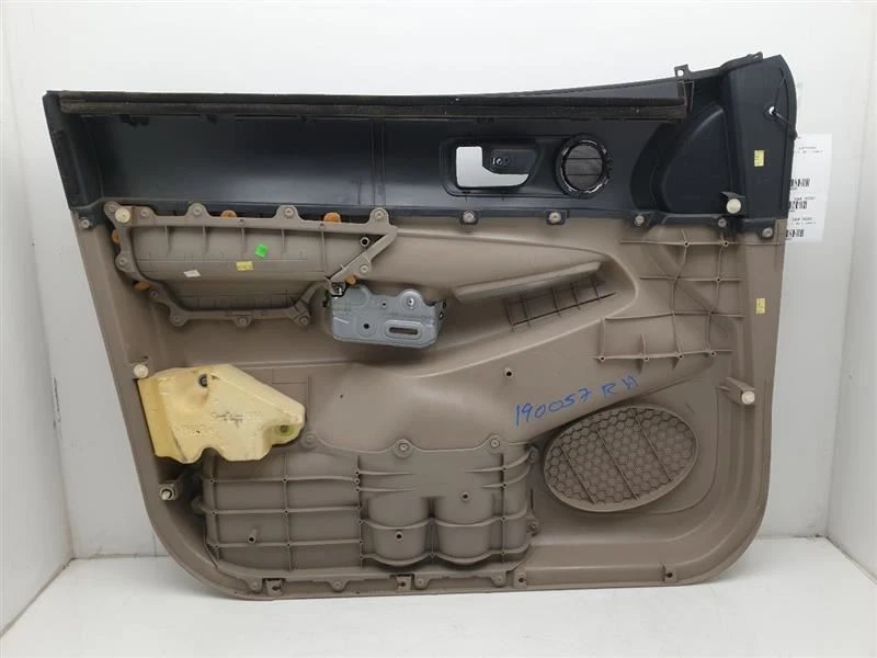 Toyota Tacoma 2006 cabina extendida lado del pasajero panel de puerta delantera Foto 3 de 4