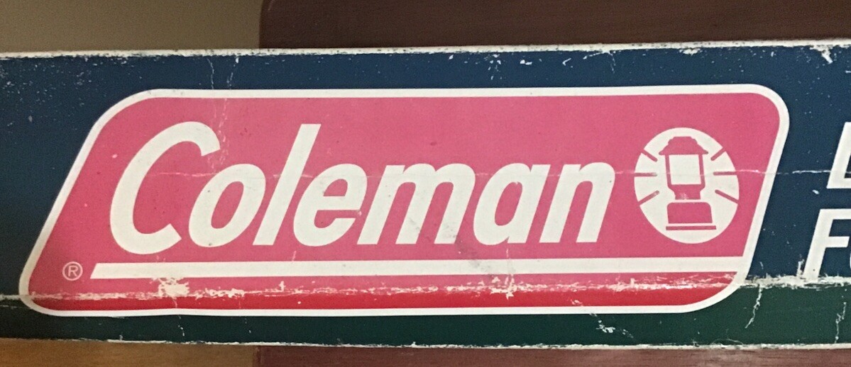 希少品　Coleman 81 Vintage 1981 Coleman 275 Dual Gas Brown Lantern Picket Fence