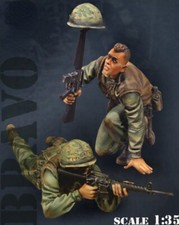 1/35 Vietnam War U.S. Marines Resin Figures Set of 2 Unpainted Combat Poses