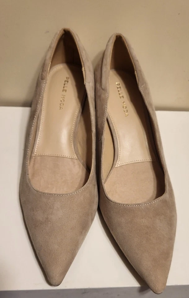 Brand New Pelle Moda "Cade" Tan Luxe Suede Pumps Sz.9 MSRP $175 - Image 2 of 4