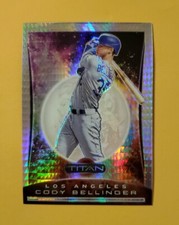 2020 Panini Titan Hyper /299 Cody Bellinger #10 SP