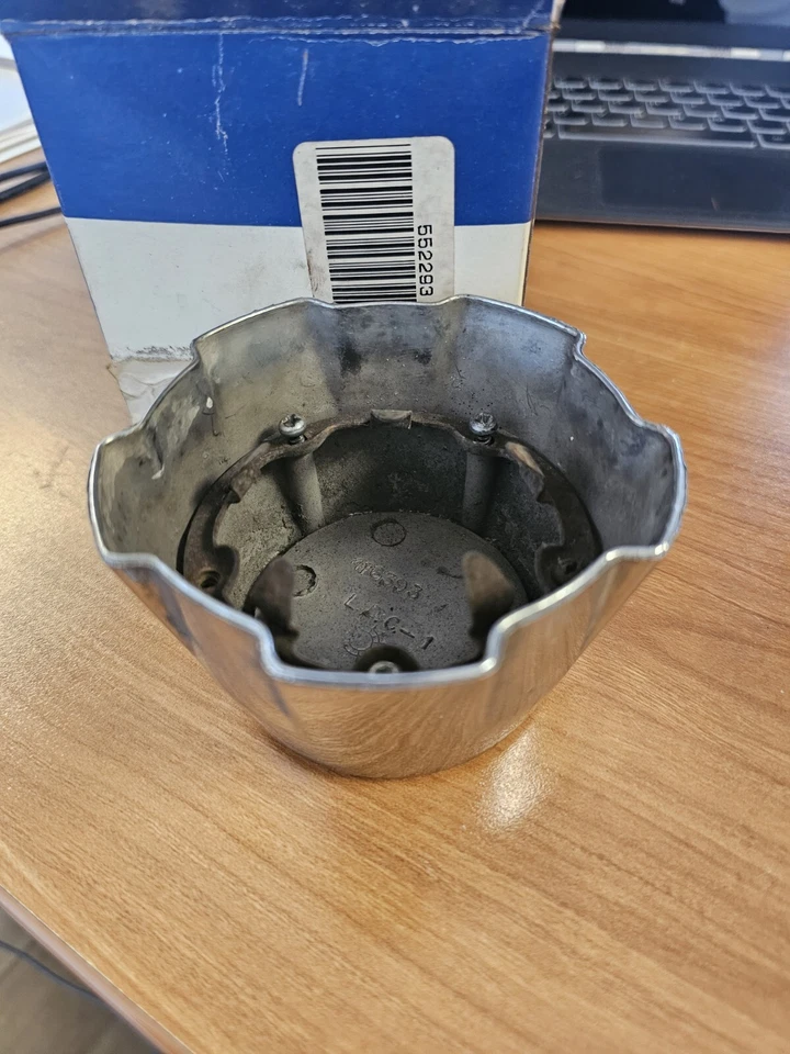 1973 - 1987 Oldsmobile Cutlass ралли хром колеса центральный колпак 416393 - Изображение 4 из 4