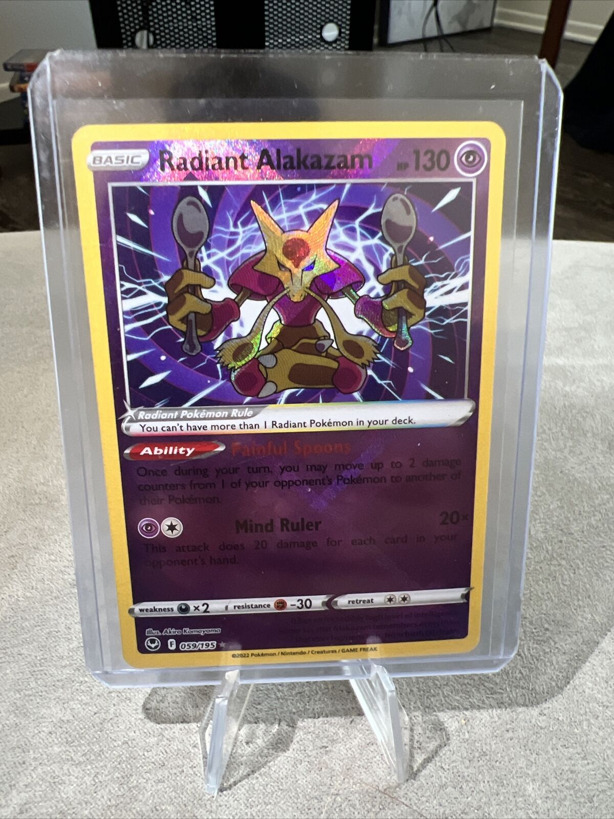 Radiant Alakazam - 059/195 Silver Tempest Radiant Rare Holo – Jarvvos