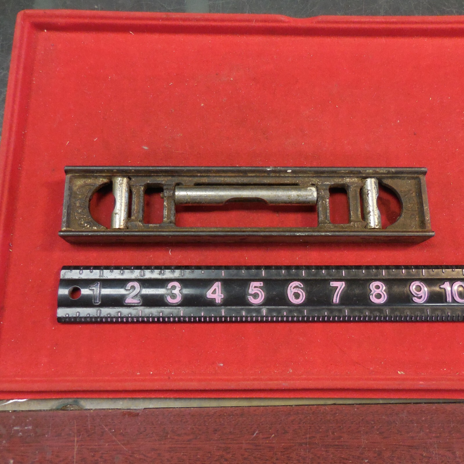 VINTAGE STANLEY NO 36 nine inch cast iron level eBay