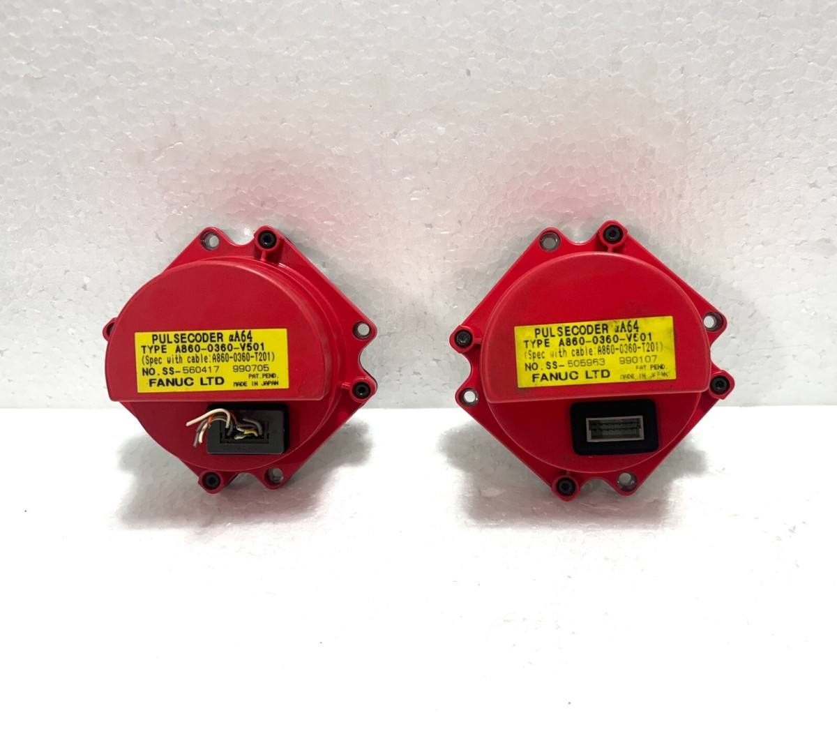 Fanuc A860-0360-V501 Servo Motor Encoder Pulsecoder Alpha64 - Lot 