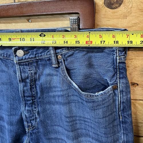 Levis 501 Button Fly Blue Jeans Straight Leg Denim Size 38 Traditional Classic - Picture 7 of 12