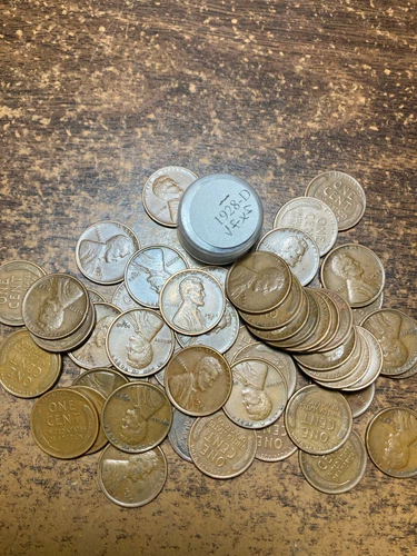 1928-D LINCOLN WHEAT CENT PENNY ROLL, all coins "very fine/extremely fine" grade