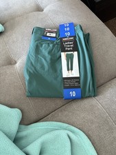 Kirkland Signature Women's Travel Pant, Green, Size 10