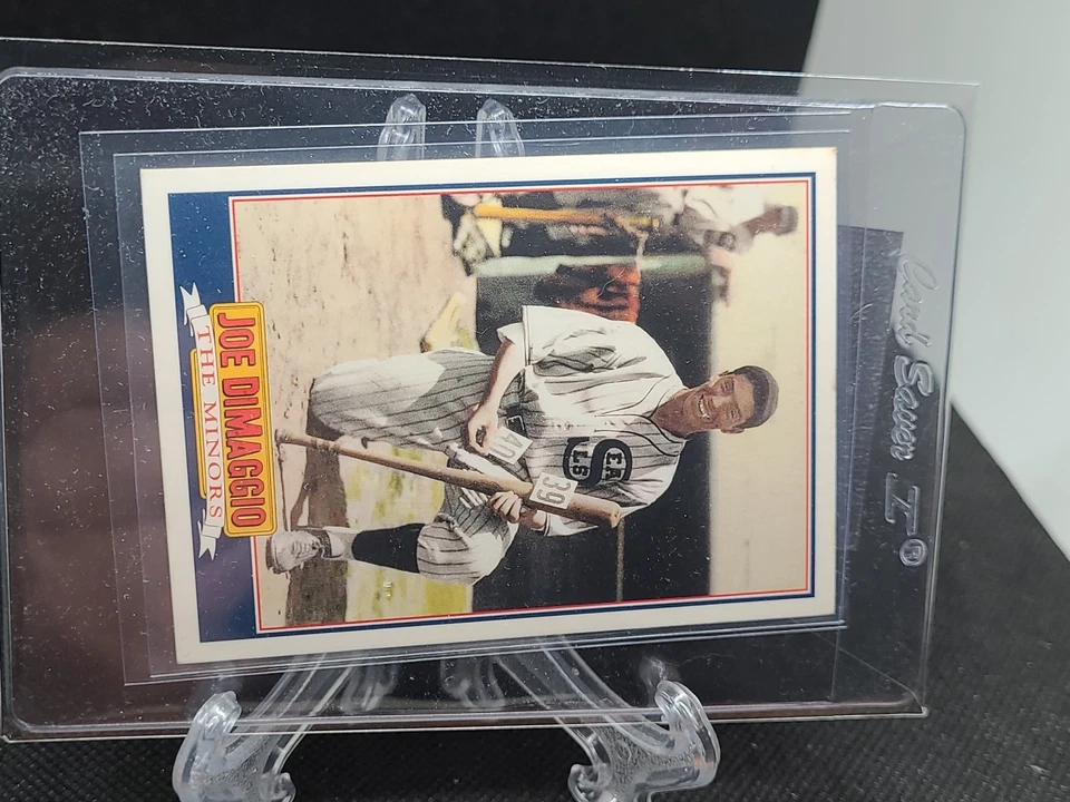 1992 Score Joe Dimaggio Auto #AU /2500 1 Out Of 5 - Image 3 of 4