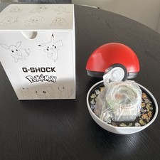 CASIO G-SHOCK x Pokemon GA-110PKM-7AJR - Unis...