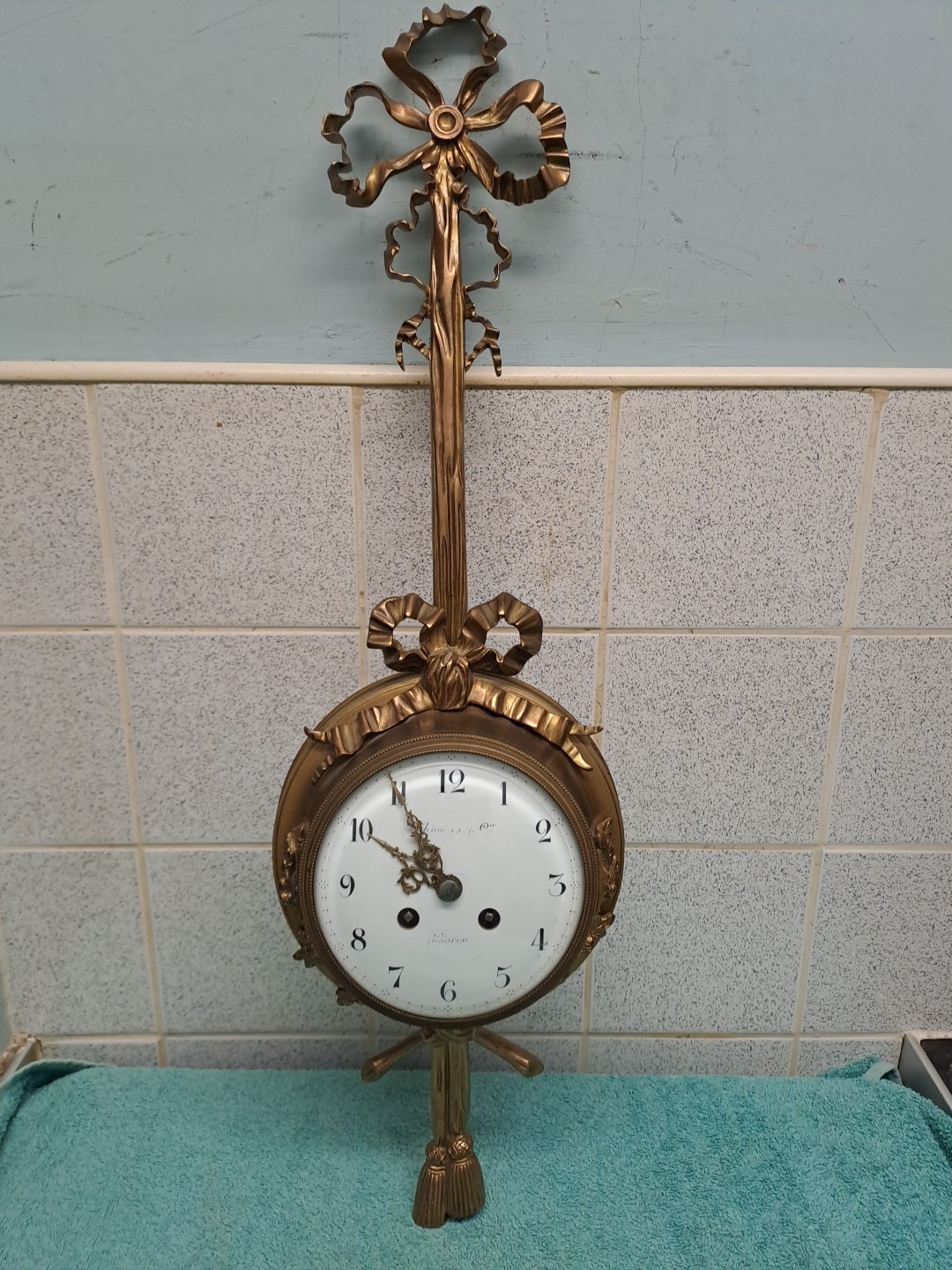 Large Antique 1910 French Gilt Bronze Cartel Wall 8 Day Clock Working With Key