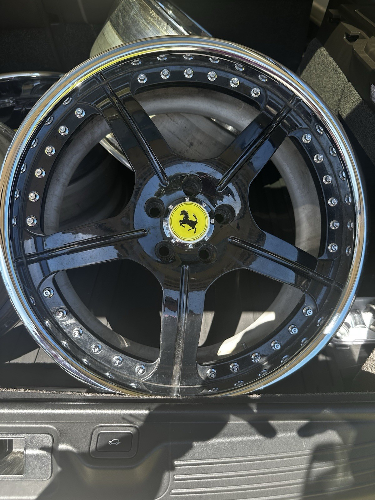 3 Piece Wheels 20 Rear 19 Front Wheel Rim for a Ferrari 360 Maya