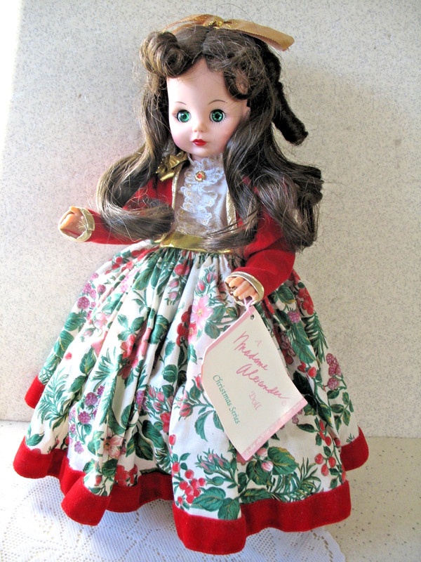 1995 MADAME ALEXANDER Christmas Series 14 in. "HOME FOR THE HOLIDAYS" doll