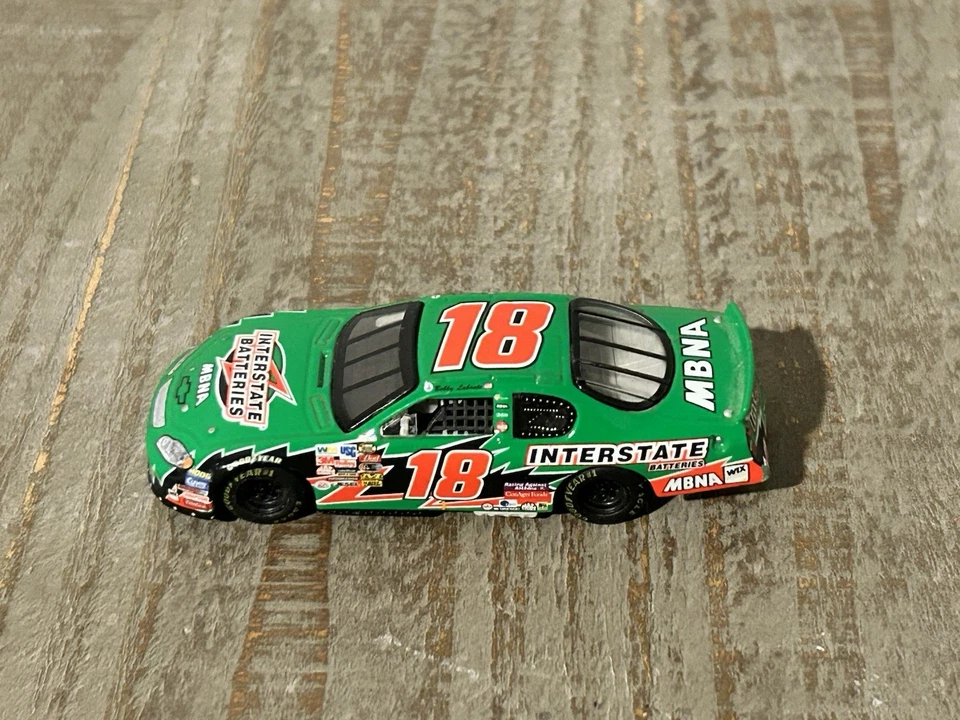 Baterías interestatales Bobby Labonte #18 2004 1/64 NASCAR acción diecast Foto 4 de 4