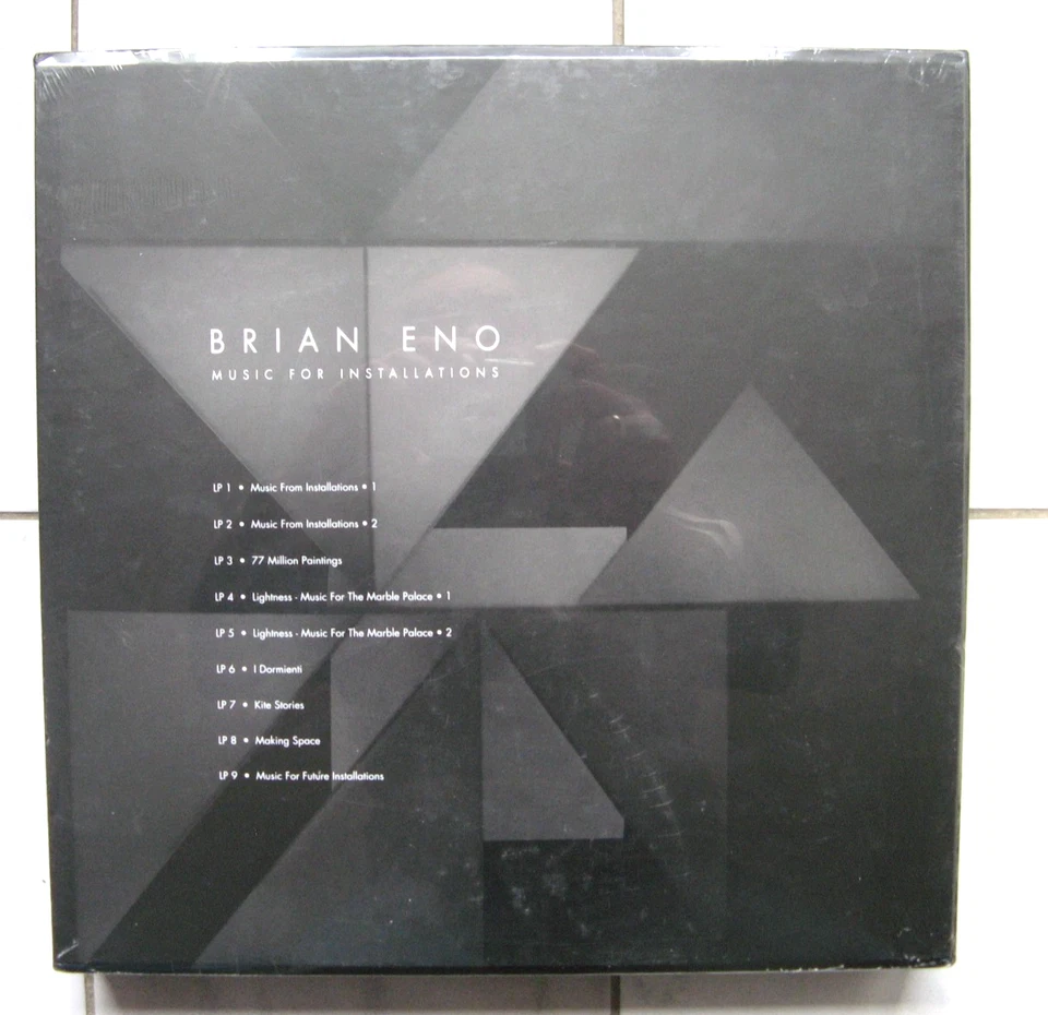 BRIAN ENO - MUSIC FOR INSTALLATIONS 9LP BOX SET LIMITED ED UMC 672407-5 OVP TOP - Bild 3 von 4