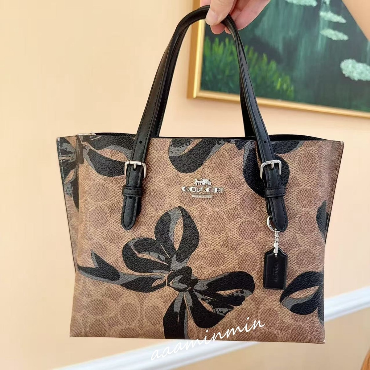 NWT Coach Mollie Tote Bag 25 In Signature Canvas With Bow Print