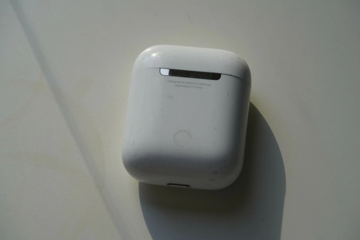 Apple Airpods 1st Gen Original OEM Genuine Charging Case Only eBay