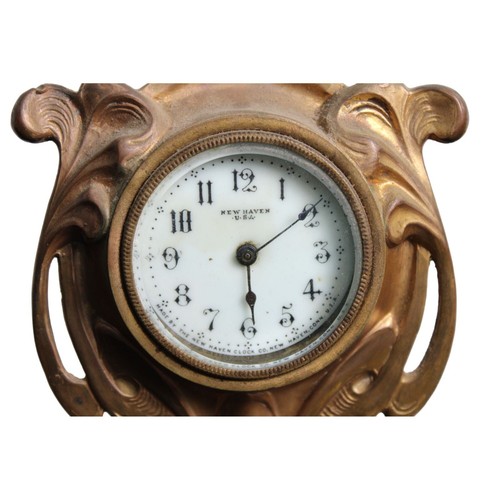 Small Table Top Clock - Not Tested - Picture 5 of 8