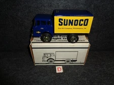 ERTL 66 FORD CABOVER FREIGHT BOX DELIVERY TRUCK DIECAST USA Scale Models Sunoco