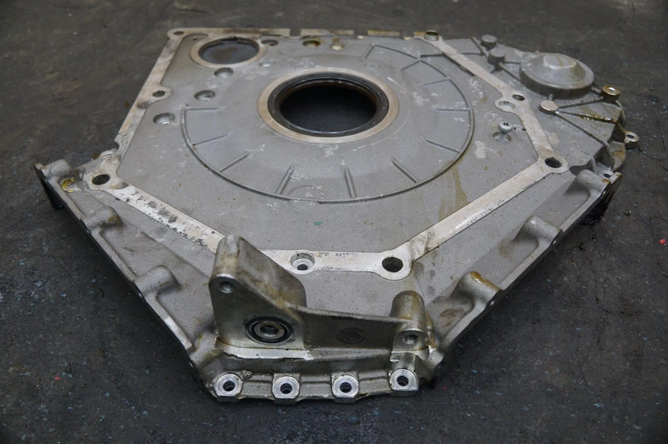 5.2l V10 Engine Timing Chain Cover Plate 07L103173 OEM Audi R8 Lms Gt4 2018 - Image 4 of 4