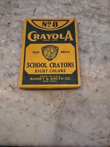 No 8 CRAYOLA GOLD MEDAL SCHOOL CRAYONS BINNEY SMITH EARLY CRAYON BOX #3