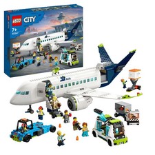 LEGO City 60367 Passagierflugzeug Bausatz, Mehrfarbig