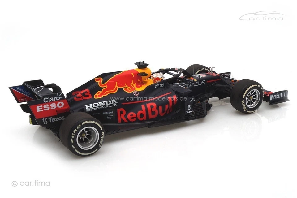 Red Bull Racing RB16B Winner Abu Dhabi 2021 Max Verstappen / Pit Board Minicham - Image 2 of 4