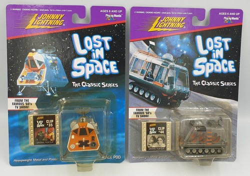 LOST IN SPACE: ROBOT YM-3 MODELO DE CUERDA + CARRO Y POD ESPACIAL JUEGO DE MODELO DIECAST - Imagen 3 de 10