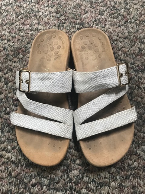 vionic skylar sandals