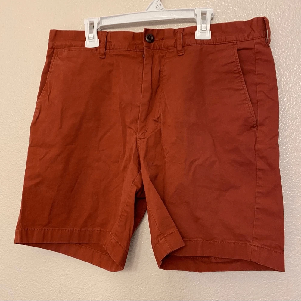 J crew 7" red orange Chino mens classic every day shorts size 31