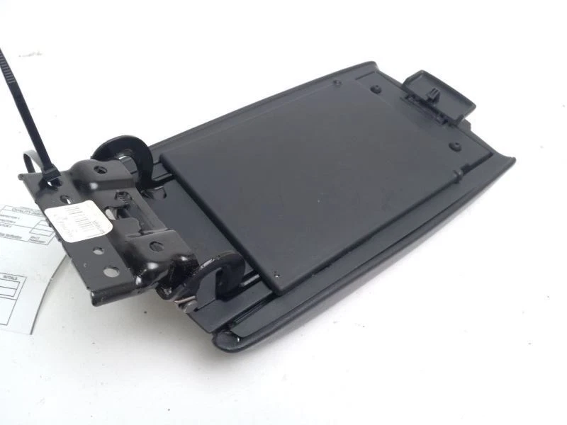 Mazda Mazda6 I 2011 consola central reposabrazos 58901 Foto 4 de 4