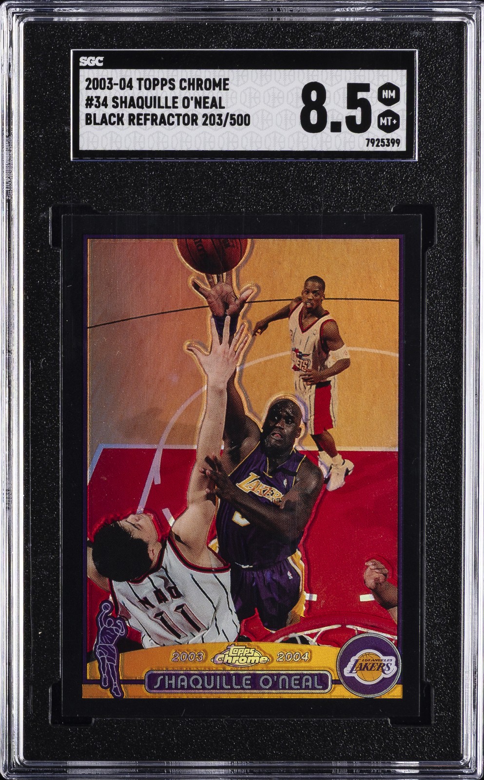 2003-04 TOPPS CHROME BLACK REFRACTOR 203/500 #34 SHAQUILLE O'NEAL SGC 8.5
