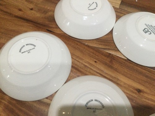 Menge 8 Johnson Bros Ironstone - ATHENA - Beerenschalen - 5 1/4" mit Rissen - Bild 8 von 8