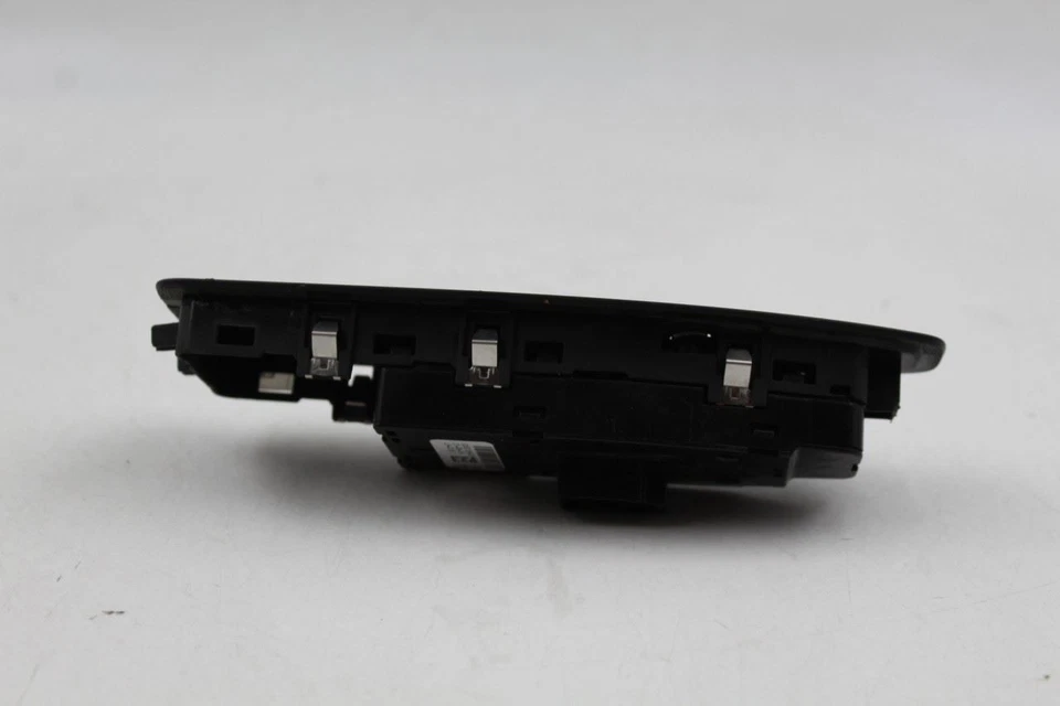 Interruptor de puerta delantera izquierda del conductor para BMW M2 36128 16-21 Foto 4 de 4