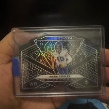 2019 Panini Obsidian vitreous /50 Adam Thielen #V-18