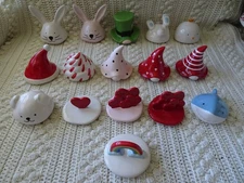 RAE DUNN Assorted CHRISTMAS MUG TOPPER you choose Hats Ears TopHat Rainbow Heart
