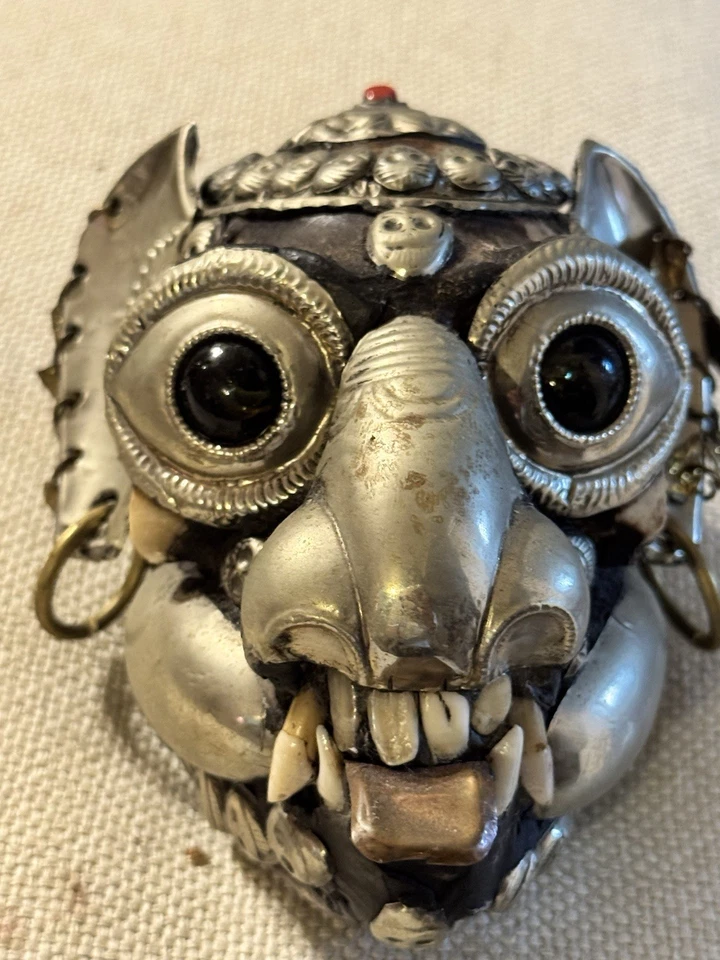 Authentic Tibetan Buddhist Monkey Skull Kapala.   - Image 3 of 4