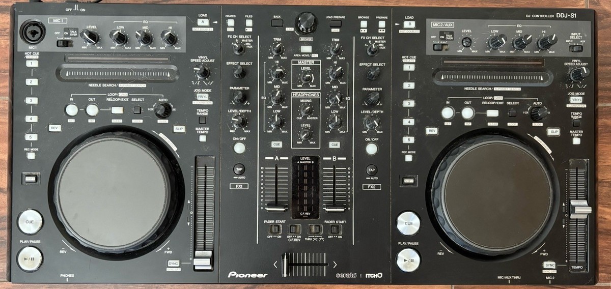 Pioneer DDJ-S1 DJコントローラー DDJ-S1 (archived) DJ controller for Serato DJ Pro (black