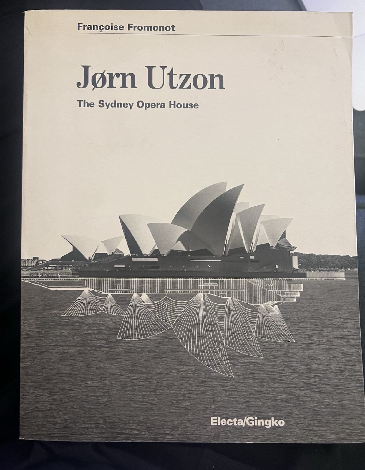 Jorn Utzon: The Sydney Opera House E6