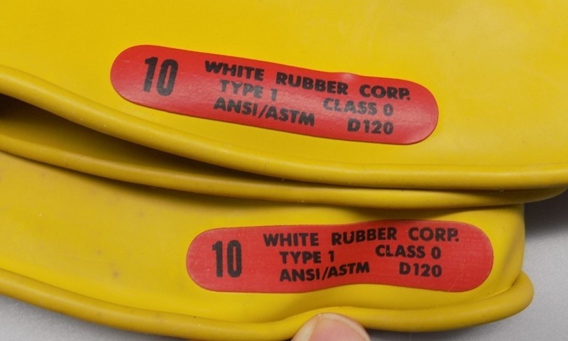 New Cementex Sz 10 Class 0 Safety Glove Kit 5kv AC 20kv DC Pouch Rubber Leather - second product detail image