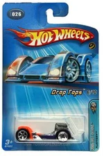 2005 Hot Wheels #026 Drop Tops First Editions Flattery